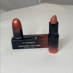 MAC Love Me Lipstick in Shade Très Blasé! BNIB